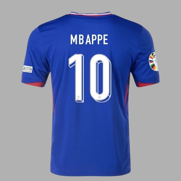 France - Picture 2 of 5